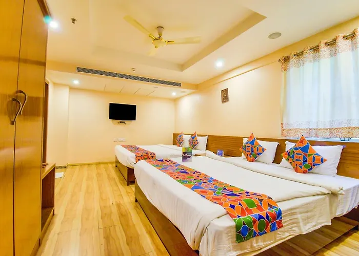 Fabexpress Deccan Heritage - Nr Iskon Temple , Abids