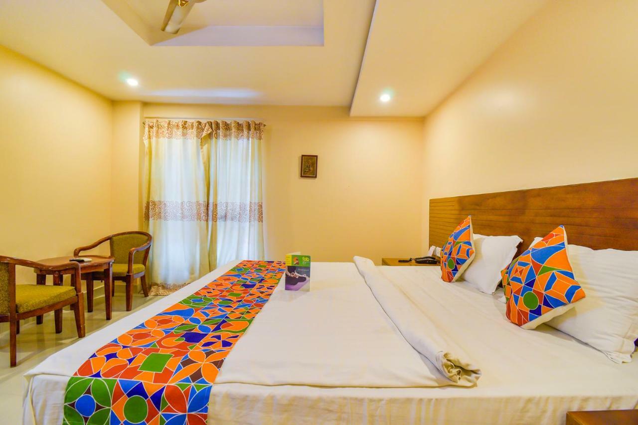 Hotel Fabexpress Deccan Heritage - Nr Iskon Temple , Abids